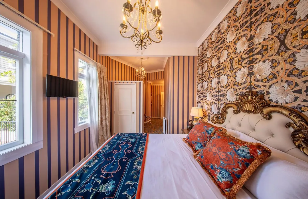 Prince'S Gate Hotel-1
